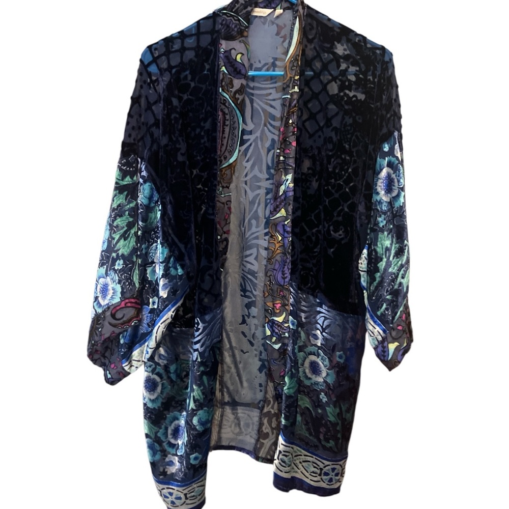 Soft Surroundings Purple and Black Velvet Kimono